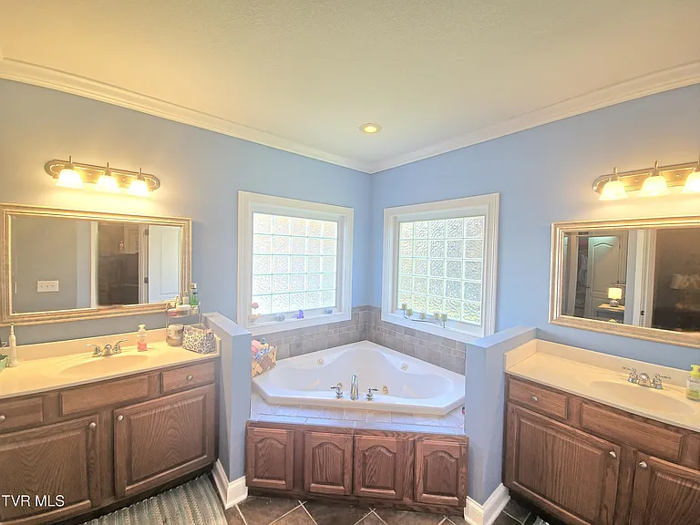 153 Sugar Plum Ln — Photo 30