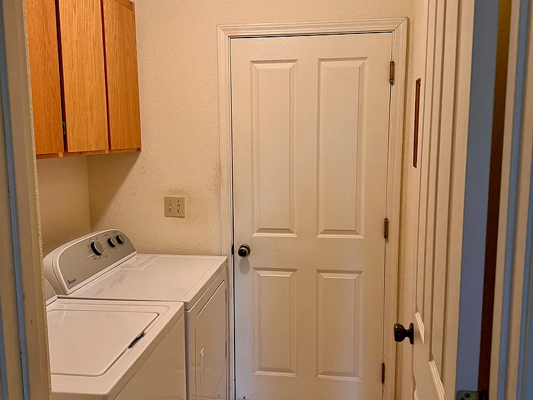 2980 Springer Dr — Photo 16