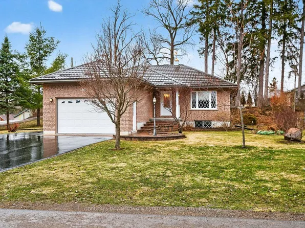 18 McKenzie St, Centre Hastings, ON K0K 2K0