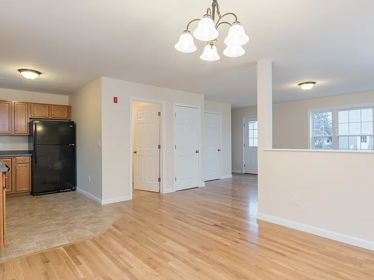 8 Simona Shores Dr — Photo 9
