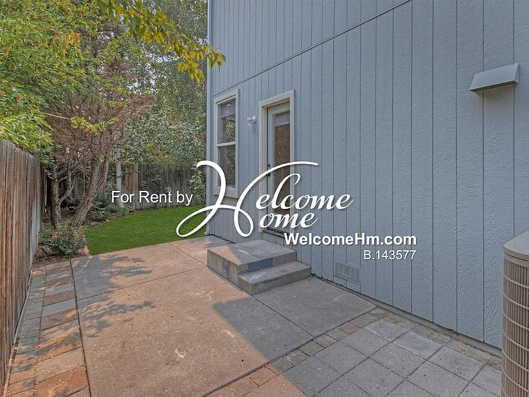 4698 Hampton Ln — Photo 27