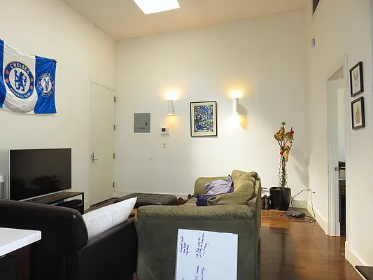 Rented by Rennit Inc. | media 29