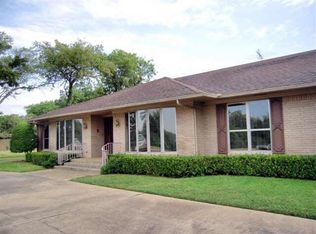 422 Peavy Rd, Dallas, TX 75218