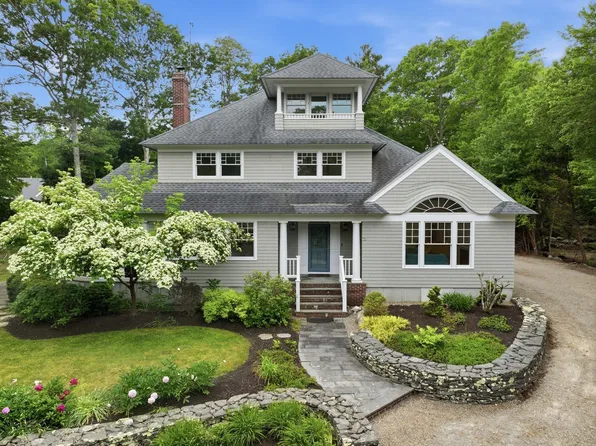 72 Indian Cove Rd, Marion, MA 02738