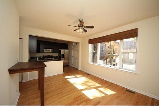 1st image of 5755 N Rockwell St #1C