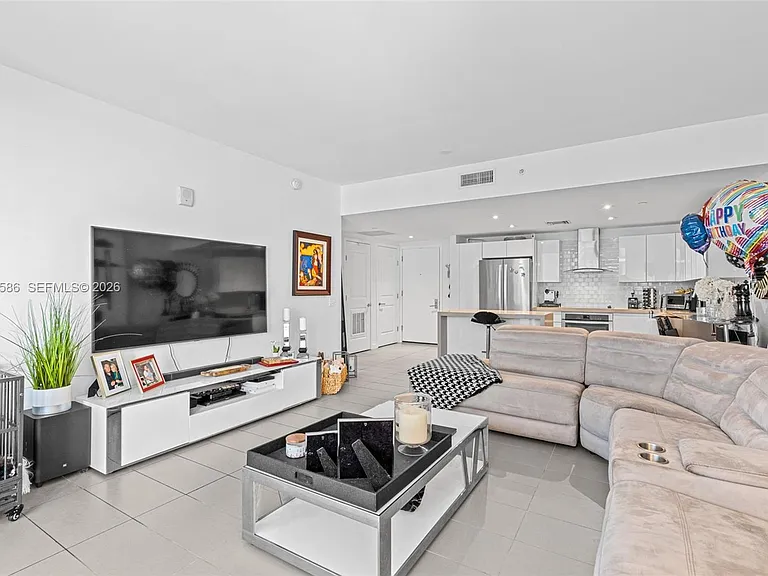 1600 NE 1st Ave #2617 — Photo 7