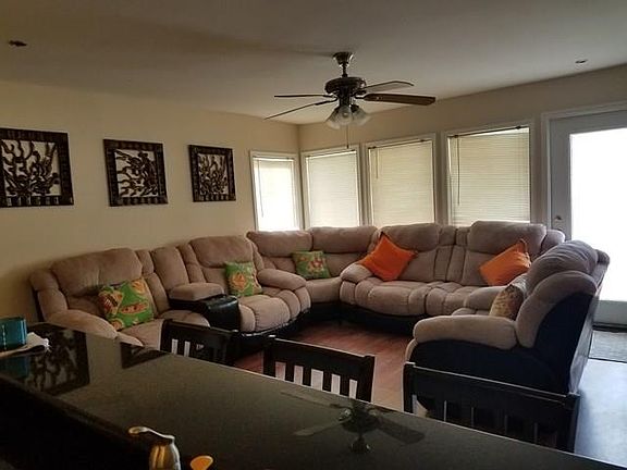 4th image of 200 Padre Blvd Unit 215