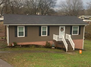 302 Tillman Ln, Hixson, TN 37343