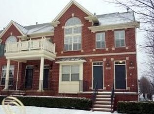 3292 Newbury Pl #1, Troy, MI 48084