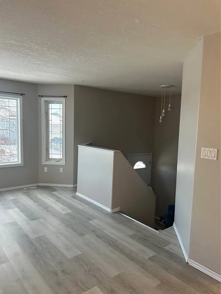 7334 104A Street — Photo 2