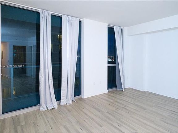3rd image of 1100 S Miami Ave #1505