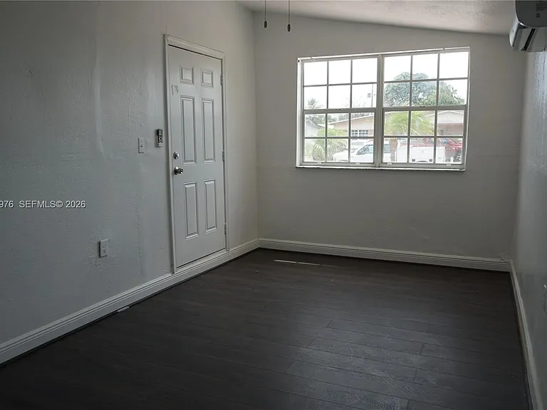 12455 SW 185th Ter #1 — Photo 10