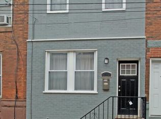 2032 S Croskey St, Philadelphia, PA 19145