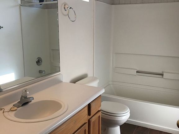 5th image of 7326 S Nevil Dr