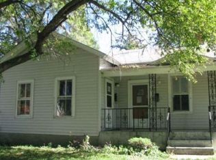 365 Woodruff St, Aurora, IL 60505