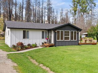 14313 E Blanchard Rd, Elk, WA 99009