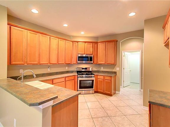 4th image of 6127 Vireoridge Dr