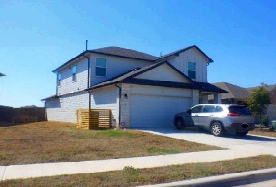1st image of 709 Aster Pl