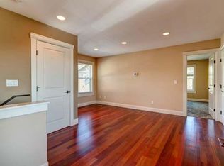 603 9th Ave #2, Kirkland, WA 98033