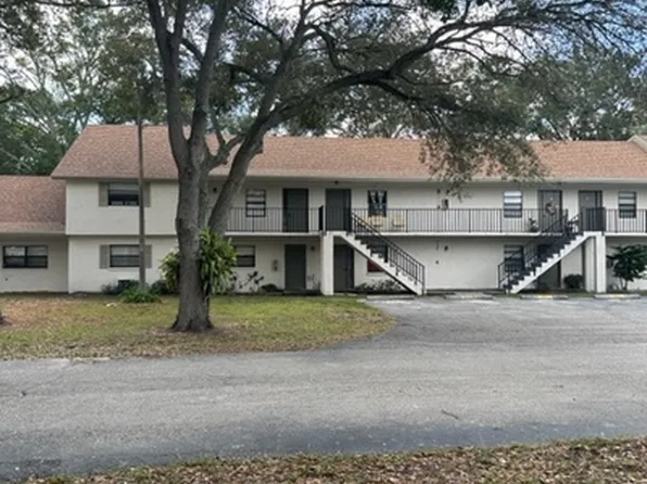 2122 Bradford St APT 521, Clearwater, FL 33760