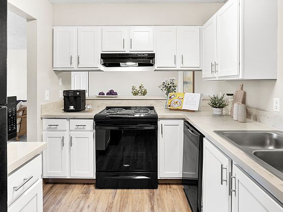2 Bed 2 Bath