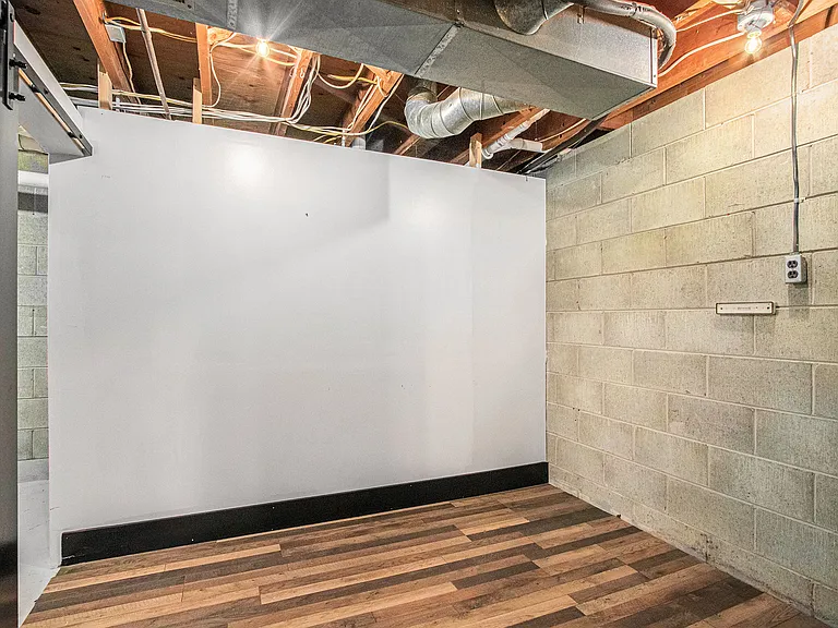 3365 Circle Dr — Photo 13