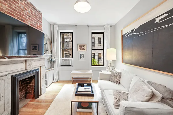 Rented by Oxford Property Group | media 1