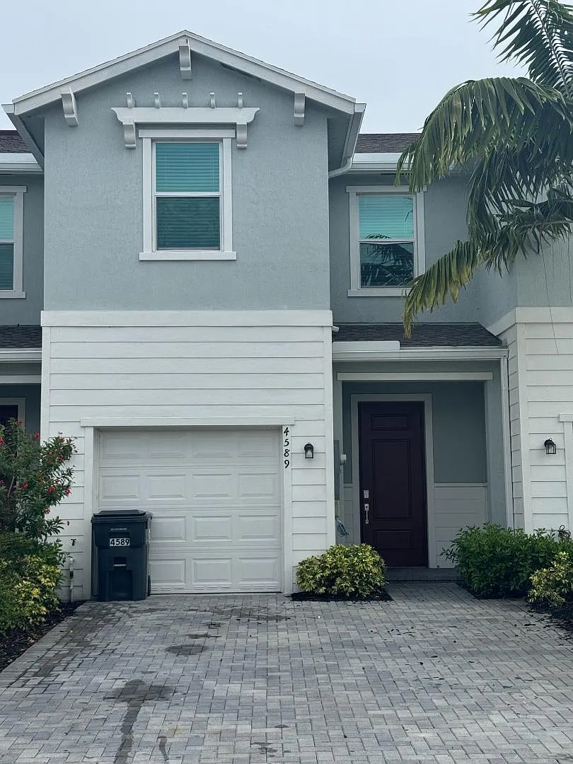 4589 Meyerson Pl - 4589 Meyerson Pl — Photo 1