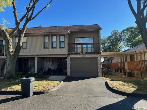 29120 Evergreen Rd #1, Southfield, MI 48076