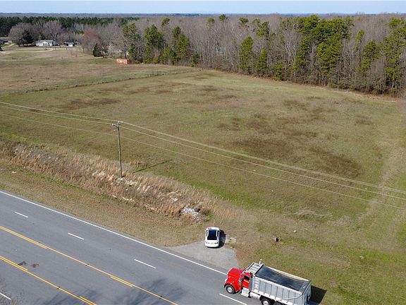 3rd image of 9901 Augusta Rd