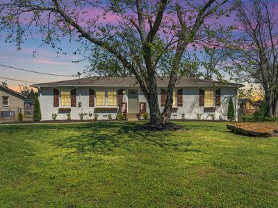 120 E Fairview Dr, Nashville, TN, 37218