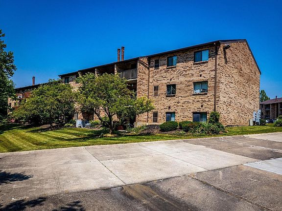 4th image of 7241 Creekview Dr APT 2