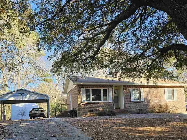 929 Coachman St, Hartsville, SC 29550