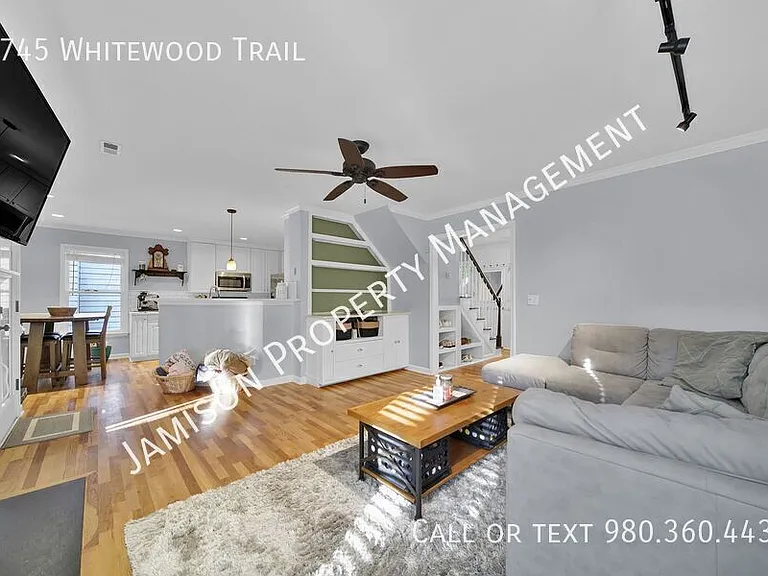 9745 Whitewood Trl — Photo 12