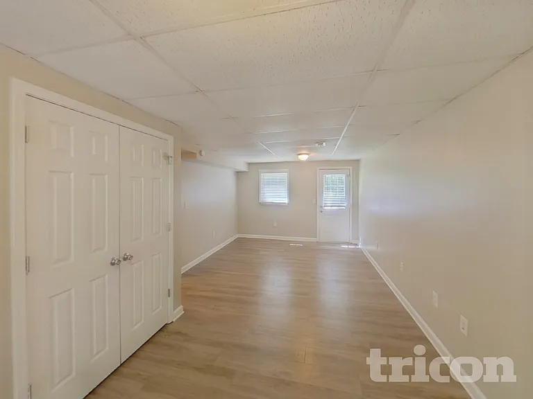 120 Elberta Dr — Photo 16