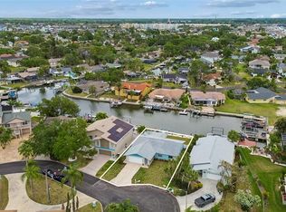 5440 Leahy Ln, New Port Richey, FL 34652