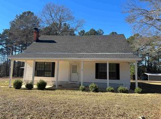 182 Old Camden Rd, Mount Holly, AR 71758
