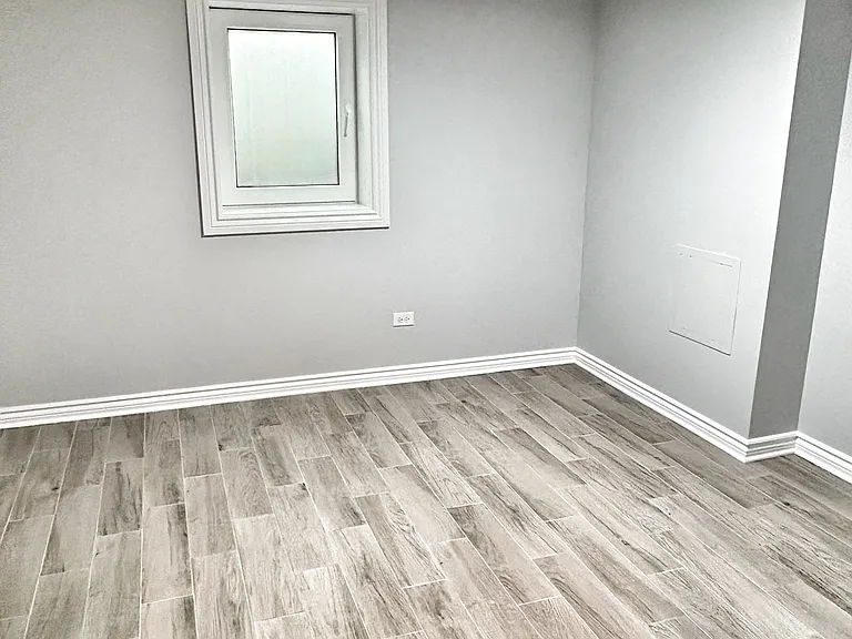 9240 N Courtland Dr #3 — Photo 6