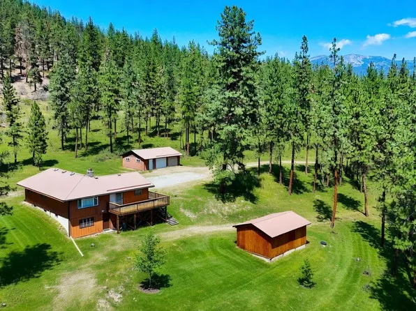 9 Cross Ln, Plains, MT 59859