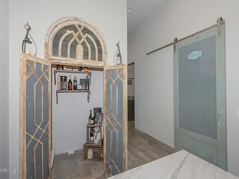 5861 E Cloud Rd — Photo 17