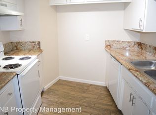 6049 Northcrest Cir APT 3, Carmichael, CA 95608