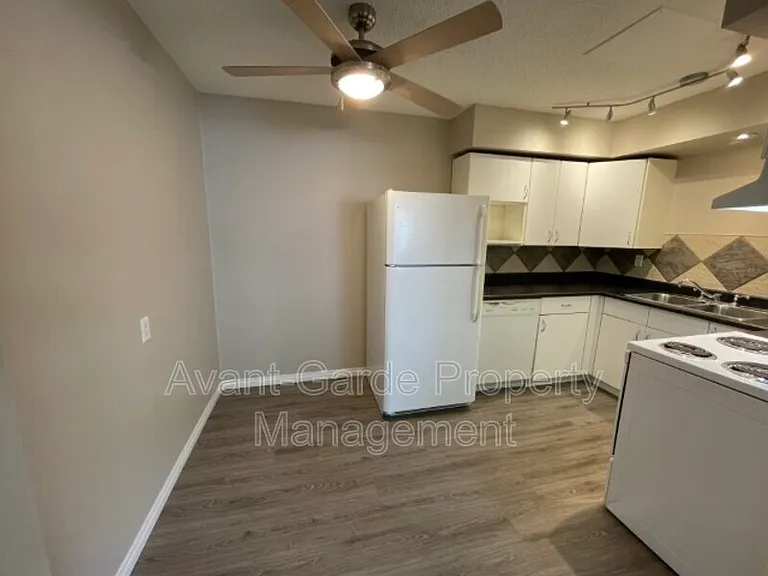 14125 82nd St NW — Photo 6