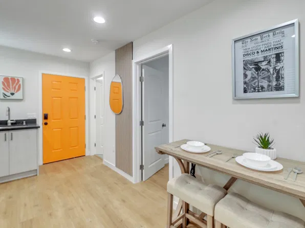 217 S McPherrin Ave APT B, Monterey Park, CA 91754