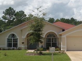 8 Roxland Ln, Palm Coast, FL 32164