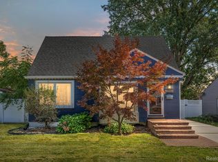 4014 Durham Rd, Royal Oak, MI 48073