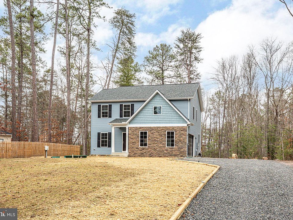 1st image of 132 Bunker Hill Dr