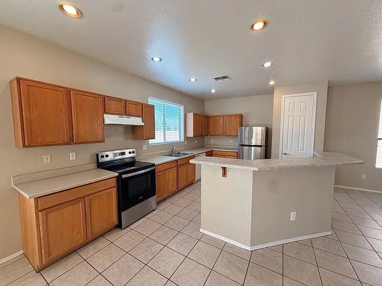 9817 W Las Palmaritas Dr — Photo 10