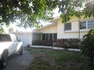 951 Lyons Park Dr, Pompano Beach, FL 33060