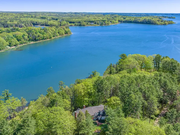219 Royall Point Road, Yarmouth, ME 04096