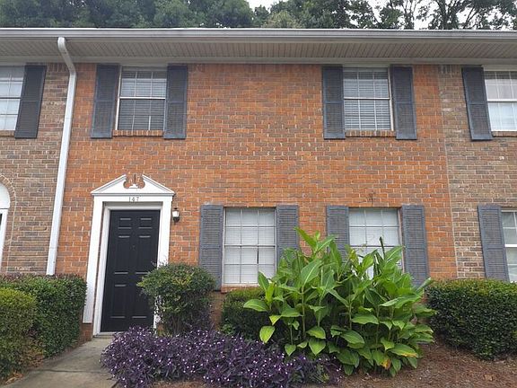 2nd image of 147 Northdale Pl #0